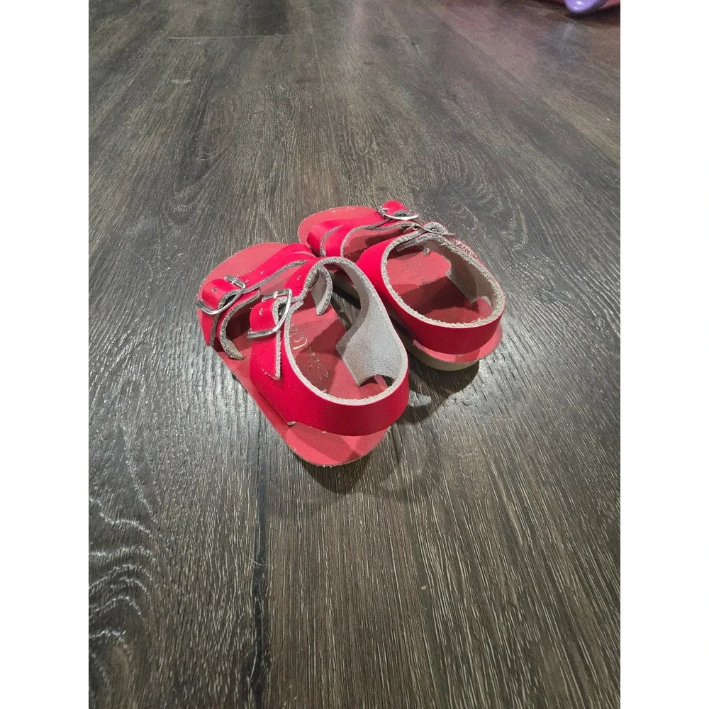 Salt Water Sandals Hoy Shoe Sea Wees Red Leather Buckle Baby Toddler Size 3